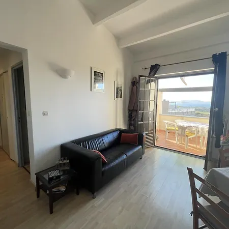 Apartament Splendide Avec Vue Mer Et Citadelle-piscine Et 2 *